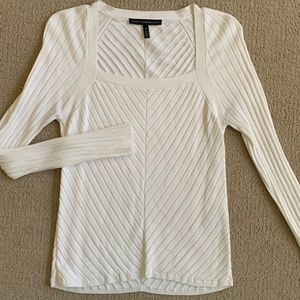 White House Black Market M sweater